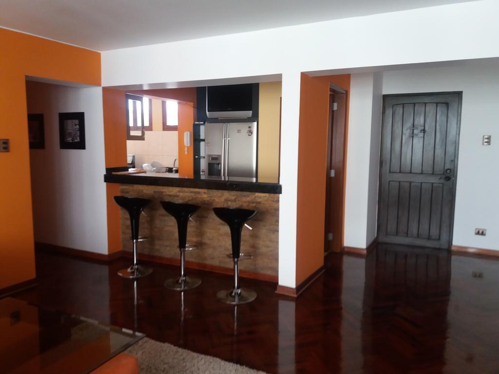 Miraflores Lima Bagian luar foto